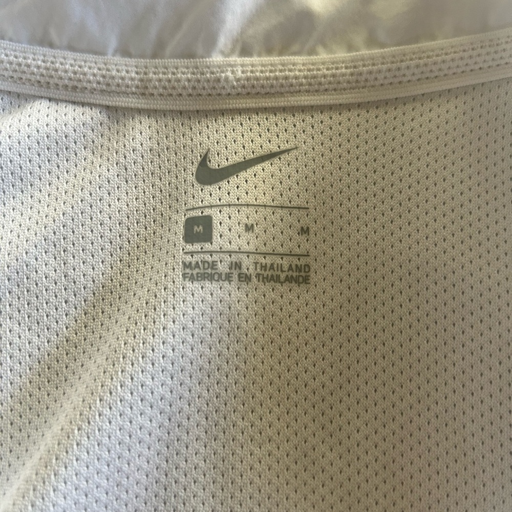 Nike Jacket - Picture 4 of 10